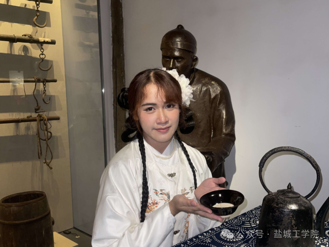 微信图片_2025-12-17_105019_841.png